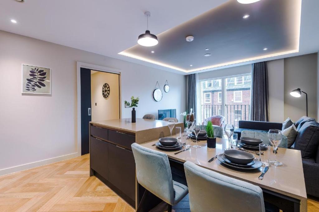 Exquisite Central York Abode Sleeps 6! Exterior foto